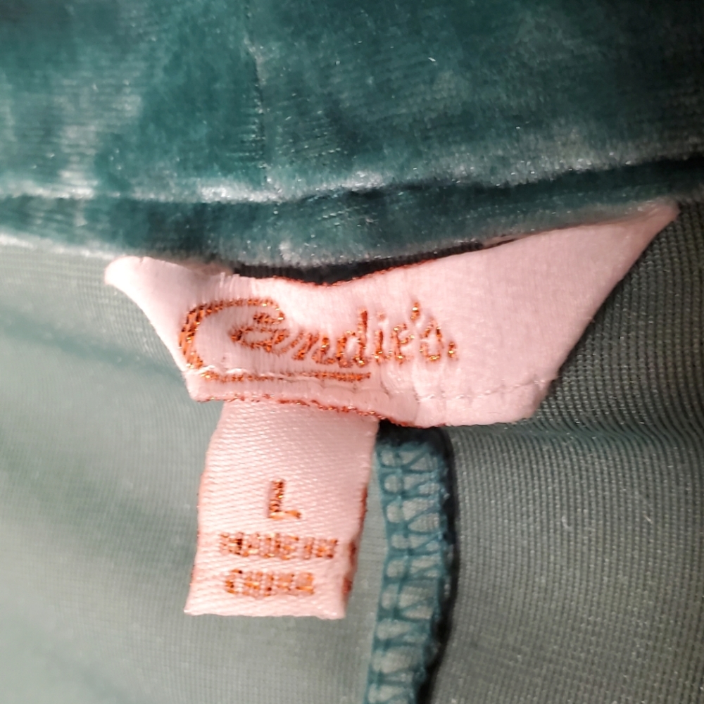 Candies Light Green Velor Velvet Crop Top - Picture 3 of 6